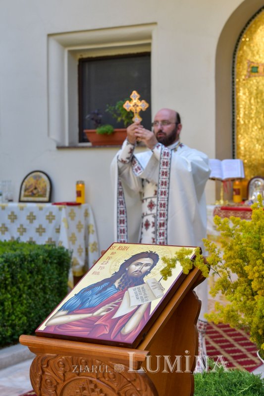 Botezătorul Ioan sărbătorit la Altarul de vară al Reședinței Patriarhale 259711