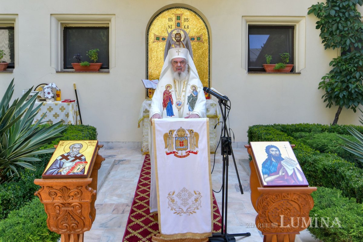 Botezătorul Ioan sărbătorit la Altarul de vară al Reședinței Patriarhale 259720