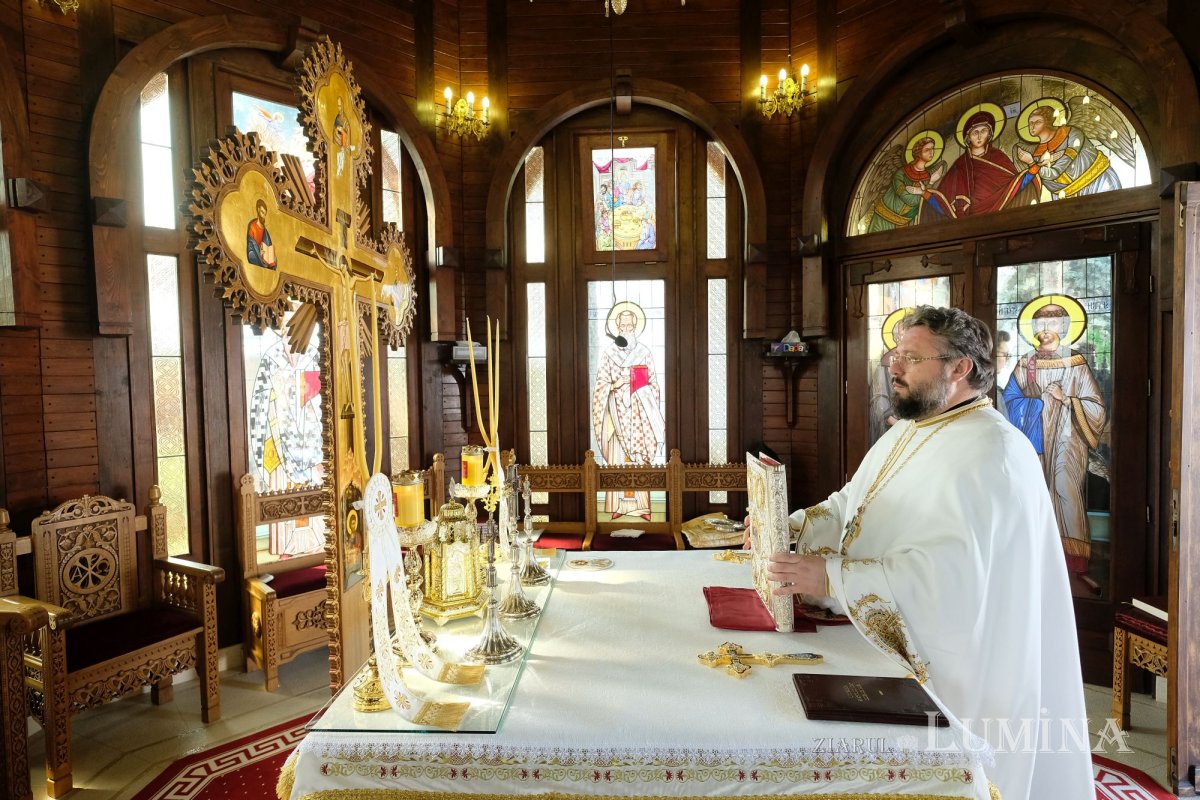 Fidelitate față de sfinți și fast liturgic la hramul Mănăstirii Plumbuita 259785