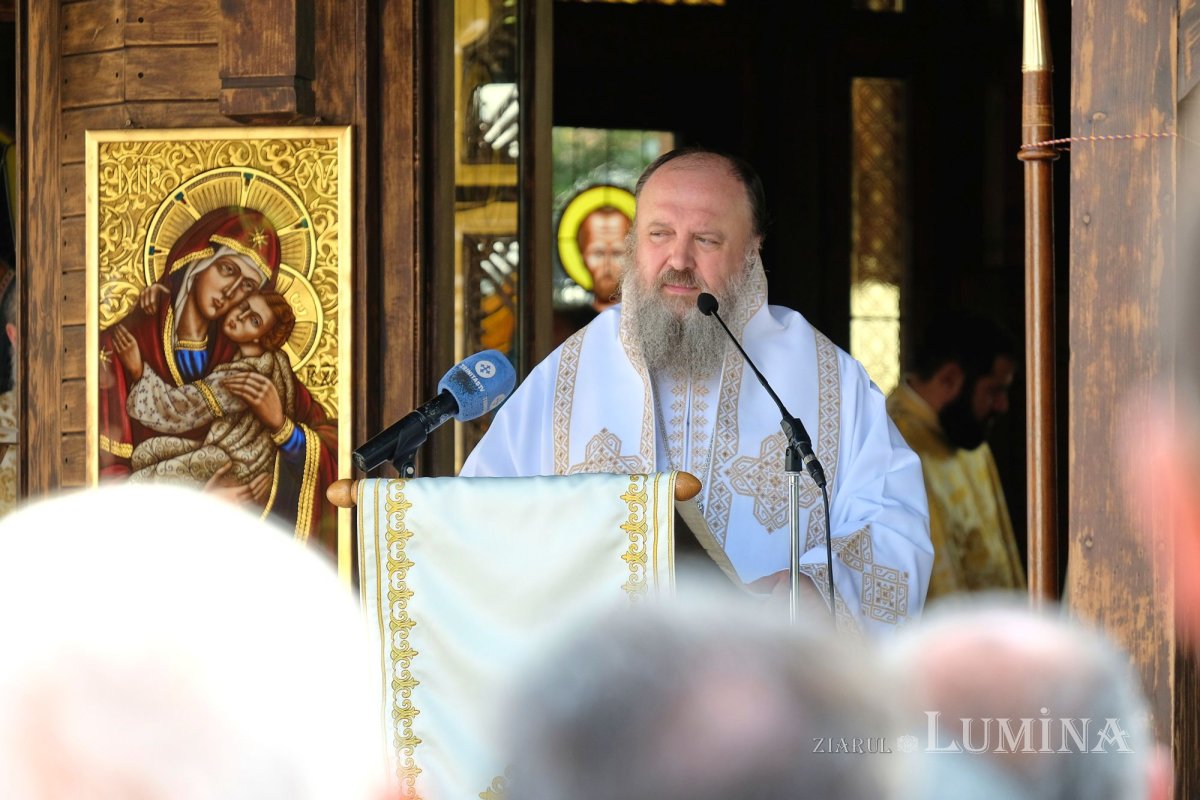 Fidelitate față de sfinți și fast liturgic la hramul Mănăstirii Plumbuita 259801