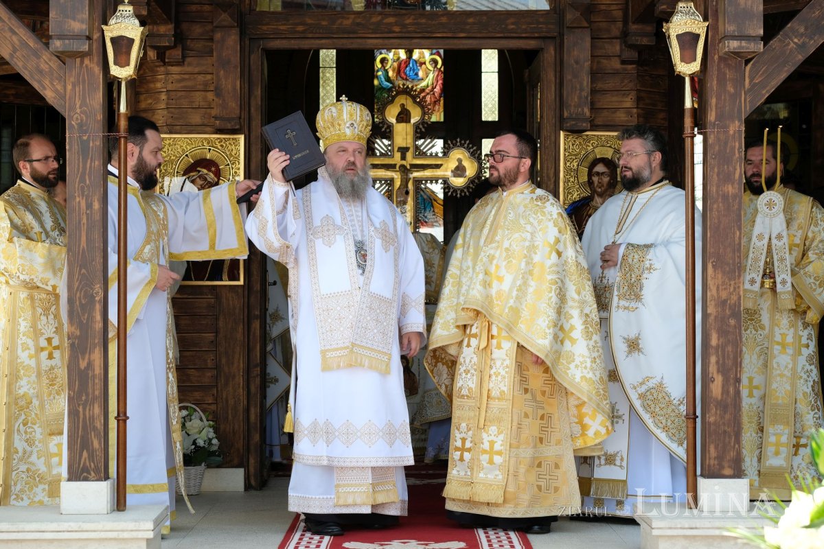 Fidelitate față de sfinți și fast liturgic la hramul Mănăstirii Plumbuita 259807