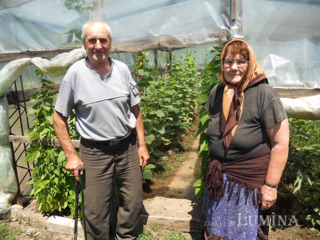 Bătrânii „tineri” din satul giurgiuvean Ghionea 260122