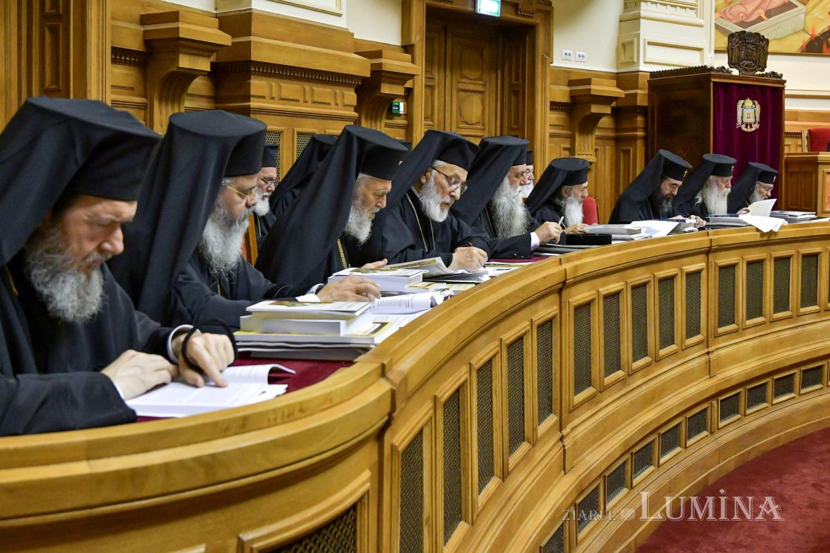 Doi noi Episcopi-vicari aleși de Sfântul Sinod 260601