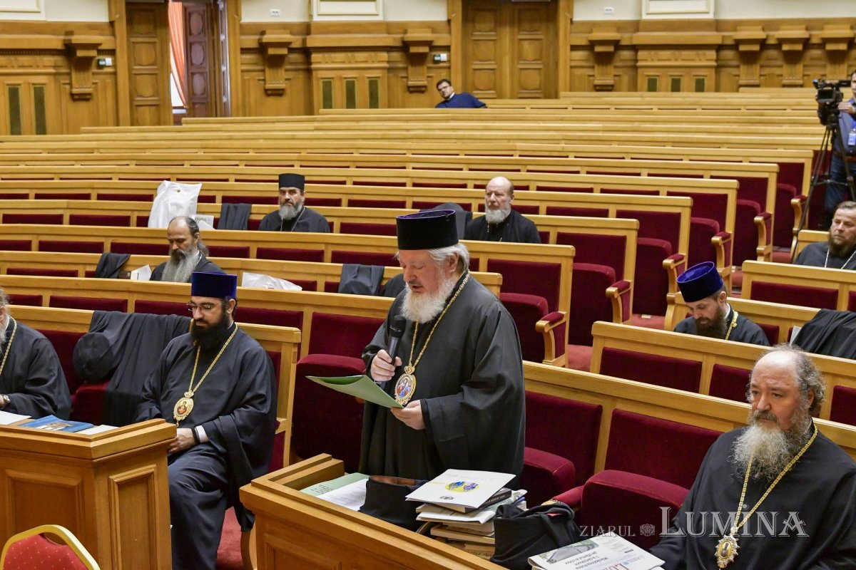 Doi noi Episcopi-vicari aleși de Sfântul Sinod 260609