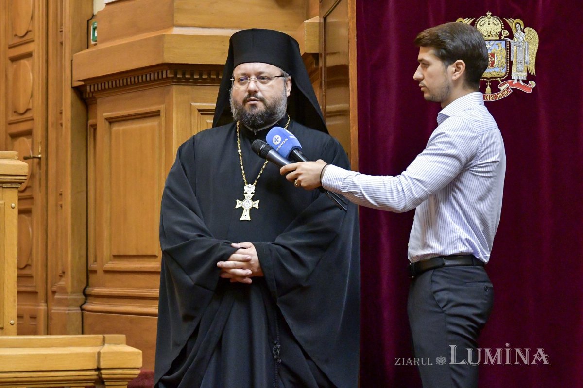 Doi noi Episcopi-vicari aleși de Sfântul Sinod 260615