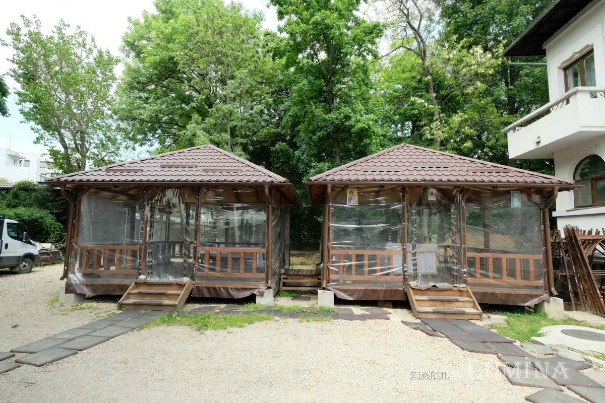 Educație și filantropie la Parohia Mavrogheni din București 261069