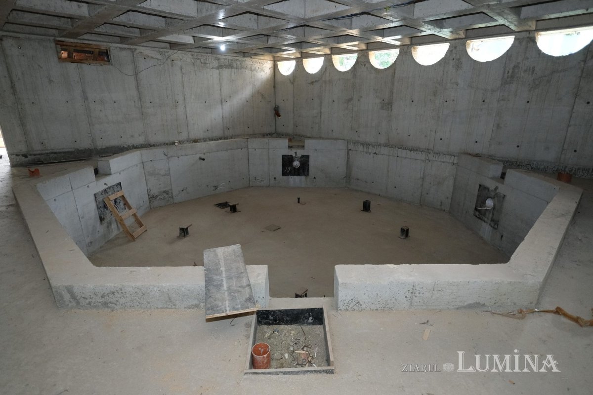 Educație și filantropie la Parohia Mavrogheni din București 261074