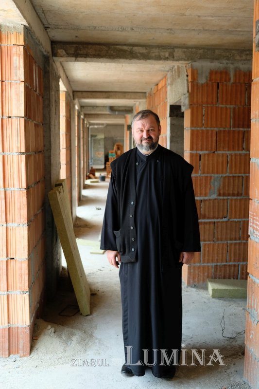 Educație și filantropie la Parohia Mavrogheni din București 261082