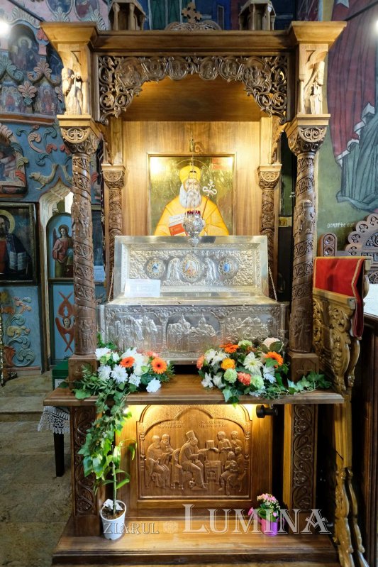 Educație și filantropie la Parohia Mavrogheni din București 261094