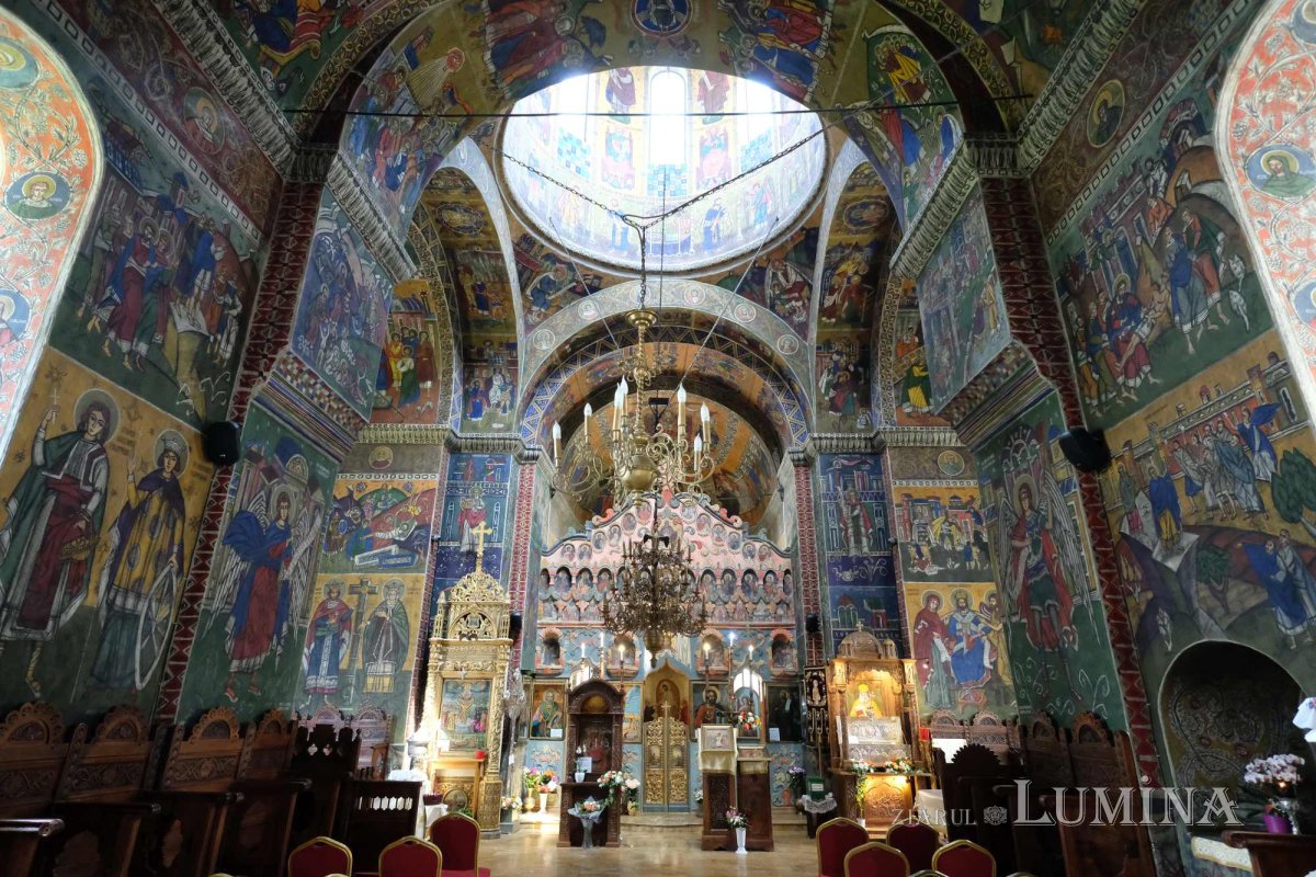 Educație și filantropie la Parohia Mavrogheni din București 261097