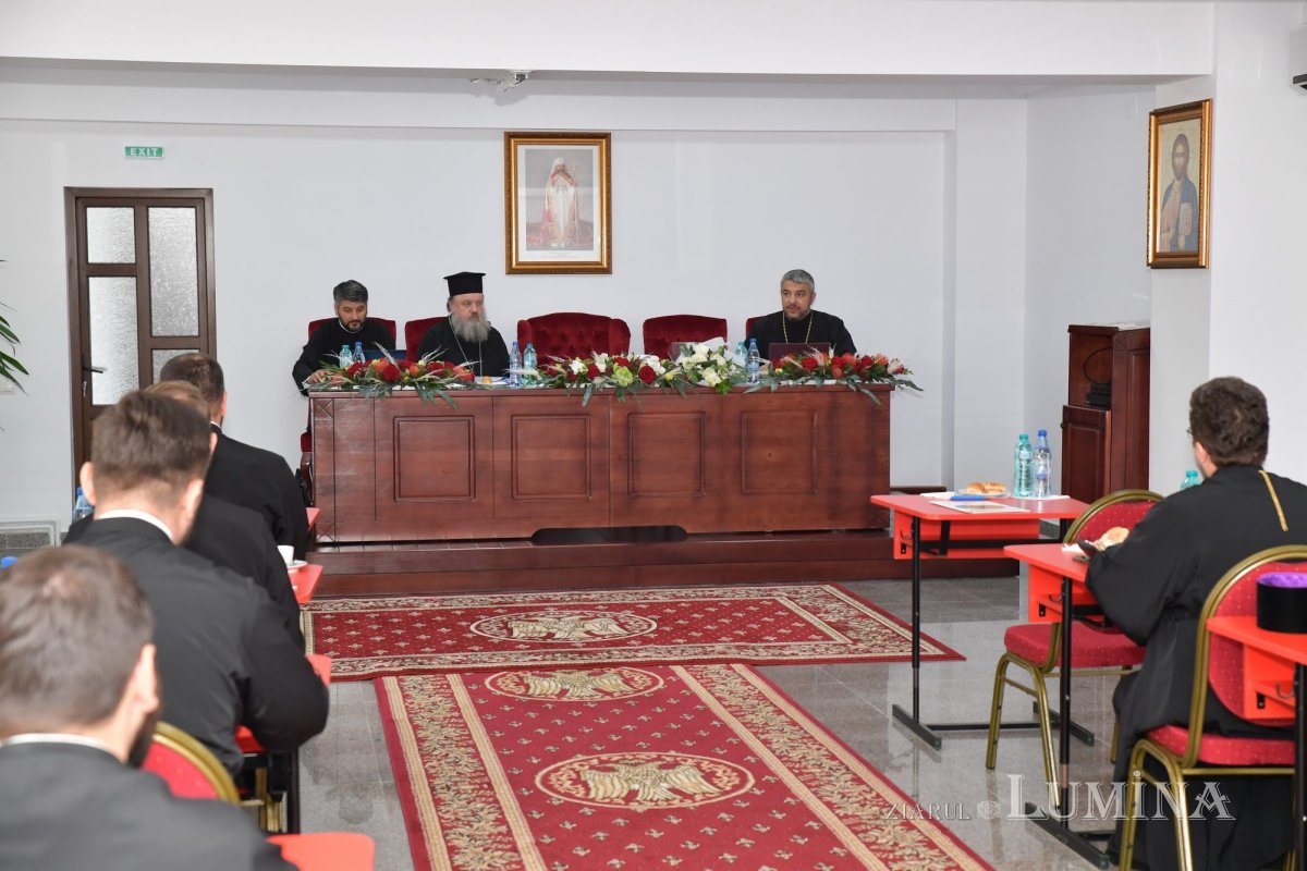 Patriarhul României a binecuvântat prima creșă a Arhiepiscopiei Bucureștilor 261343