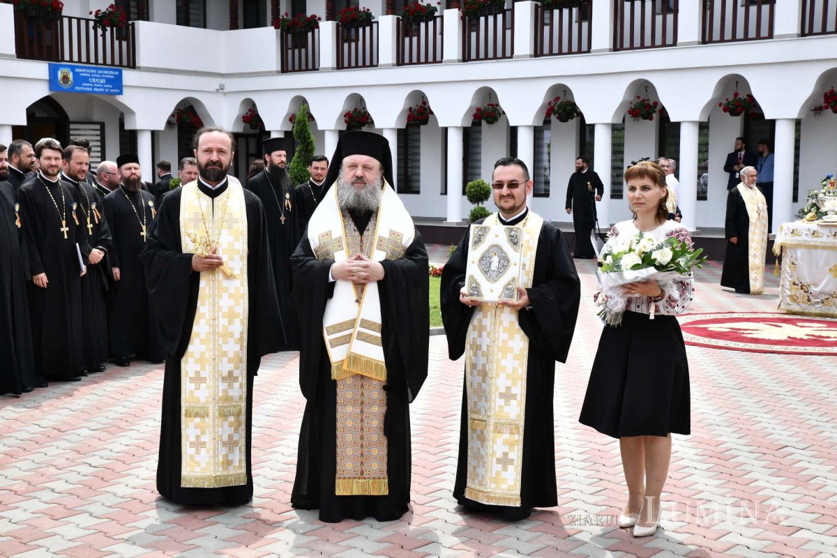 Patriarhul României a binecuvântat prima creșă a Arhiepiscopiei Bucureștilor 261347