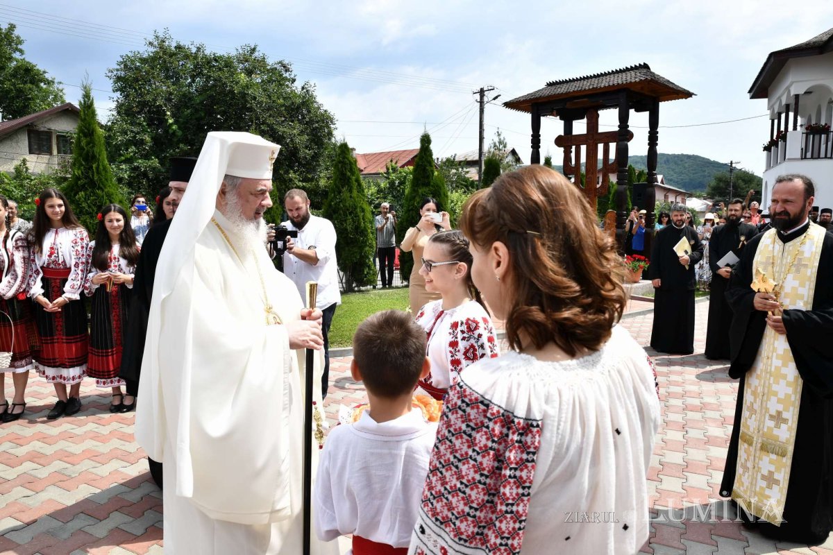 Patriarhul României a binecuvântat prima creșă a Arhiepiscopiei Bucureștilor 261348