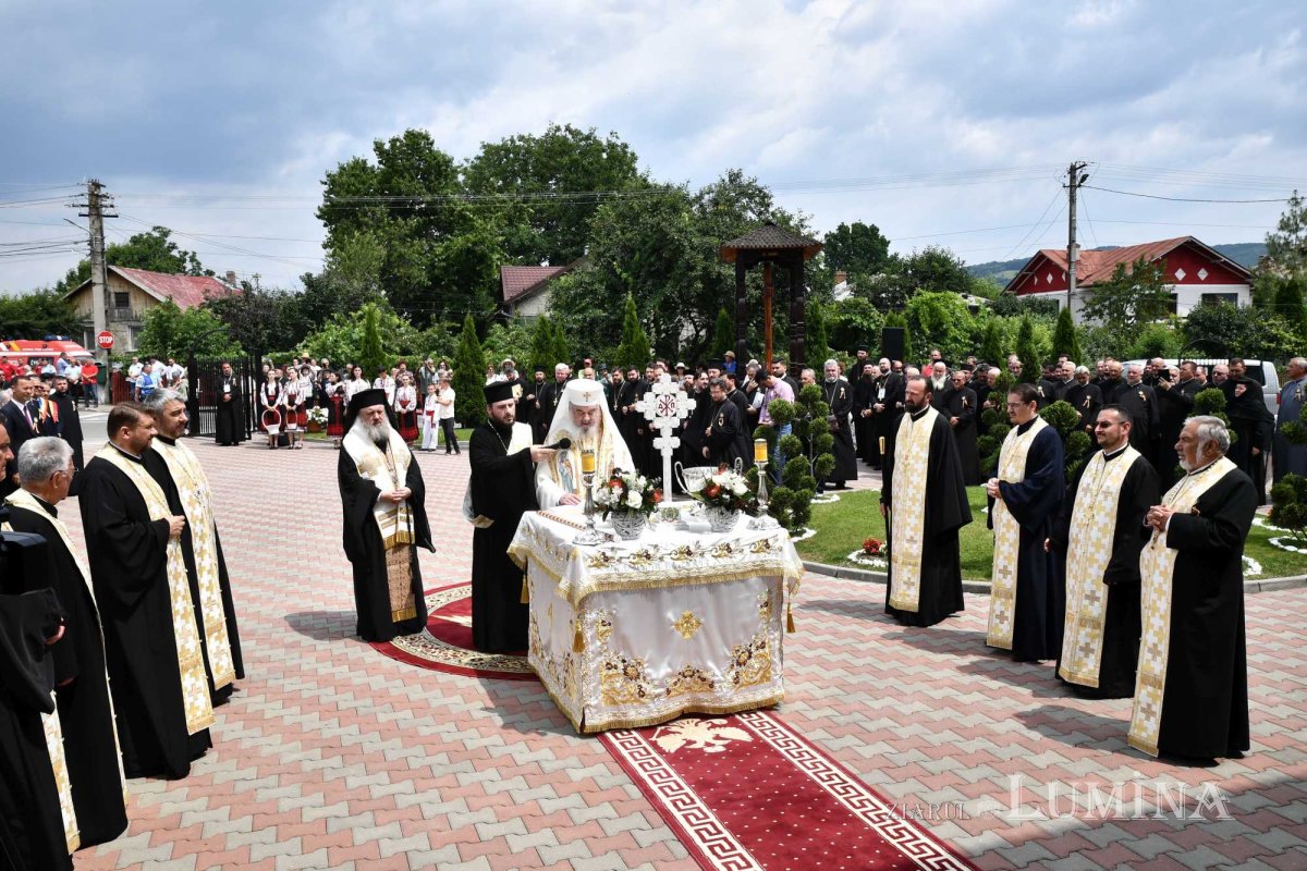 Patriarhul României a binecuvântat prima creșă a Arhiepiscopiei Bucureștilor 261359