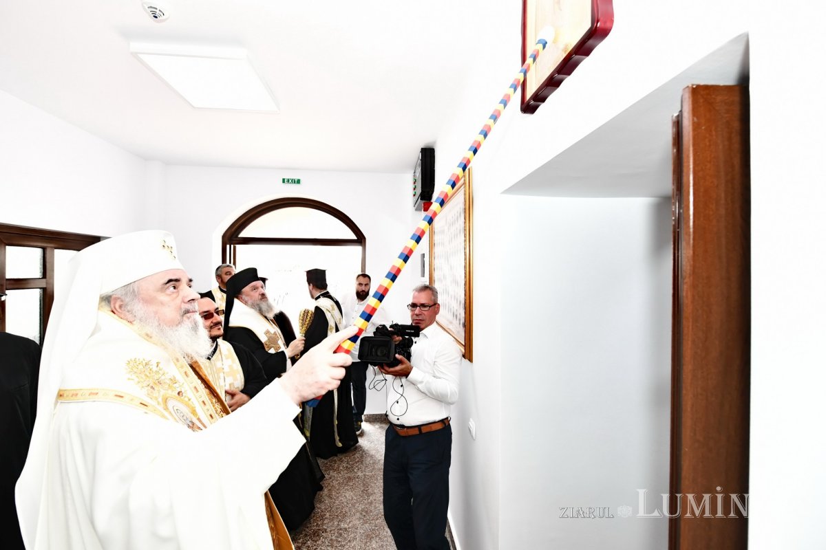Patriarhul României a binecuvântat prima creșă a Arhiepiscopiei Bucureștilor 261363