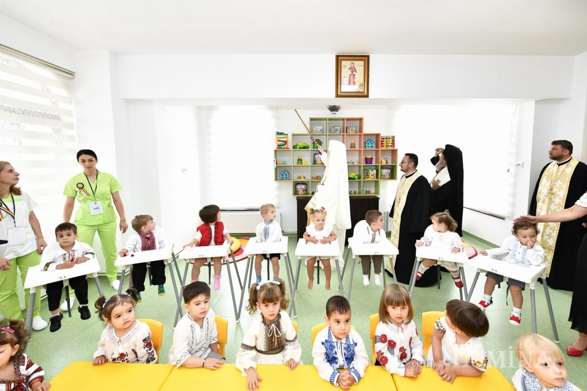 Patriarhul României a binecuvântat prima creșă a Arhiepiscopiei Bucureștilor 261367