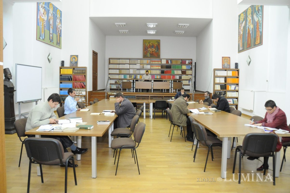 Programe de master dedicate slujirii practice în Biserică 261435