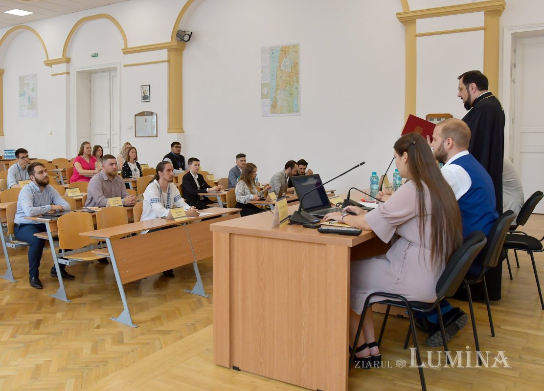 Bucuria comuniunii și dinamica tinerilor ascoreni în ajutorarea persoanelor vârstnice 261698