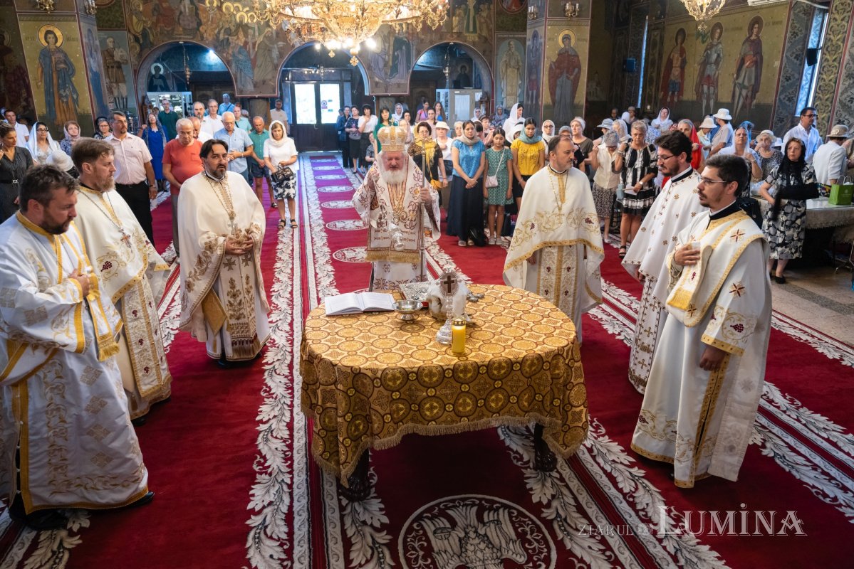 Înnoirea bisericii  Parohiei Parcul Călărași din București 261798