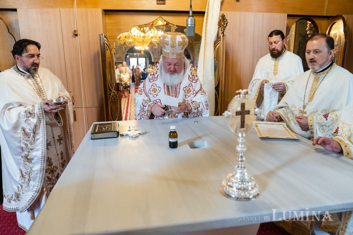 Înnoirea bisericii  Parohiei Parcul Călărași din București 261800