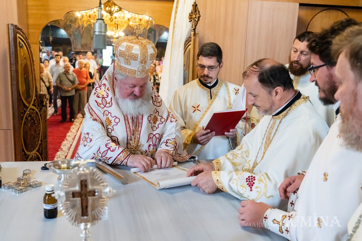 Înnoirea bisericii  Parohiei Parcul Călărași din București 261802