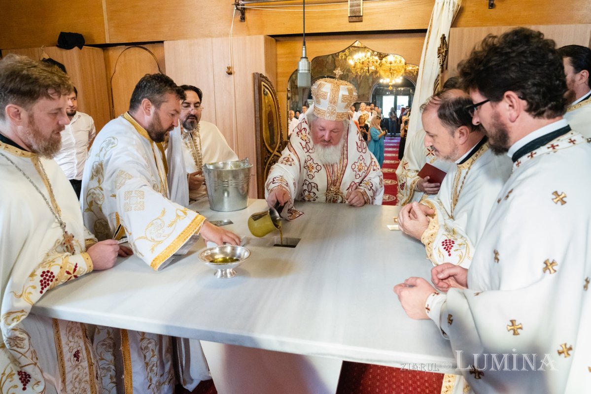 Înnoirea bisericii  Parohiei Parcul Călărași din București 261808