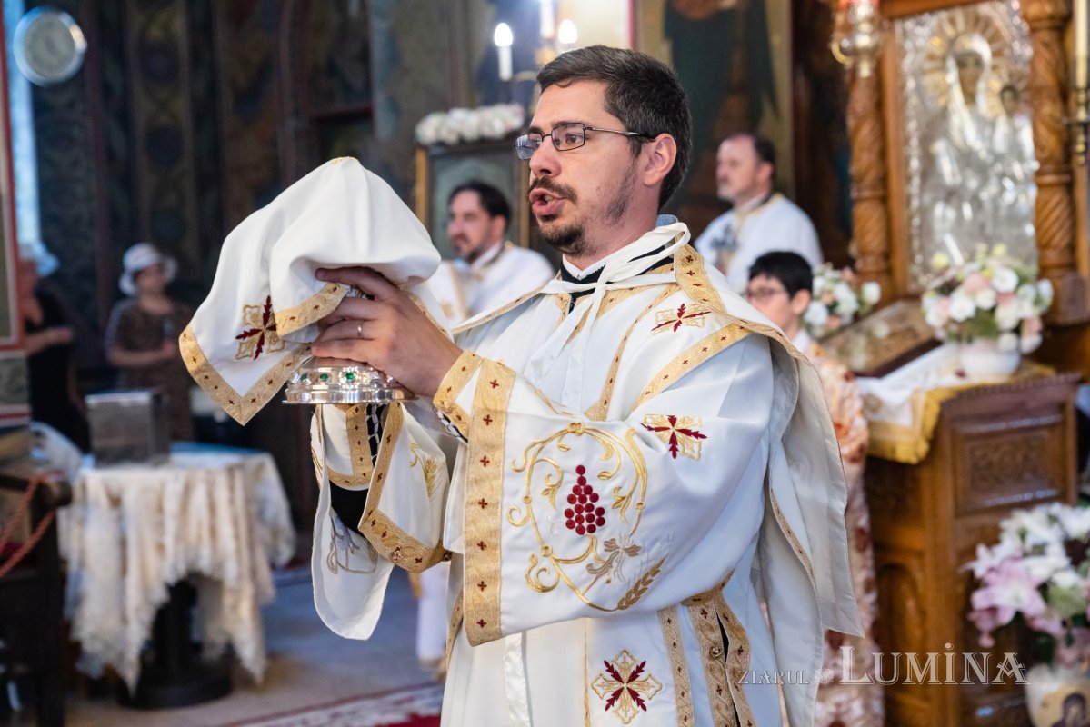 Înnoirea bisericii  Parohiei Parcul Călărași din București 261843