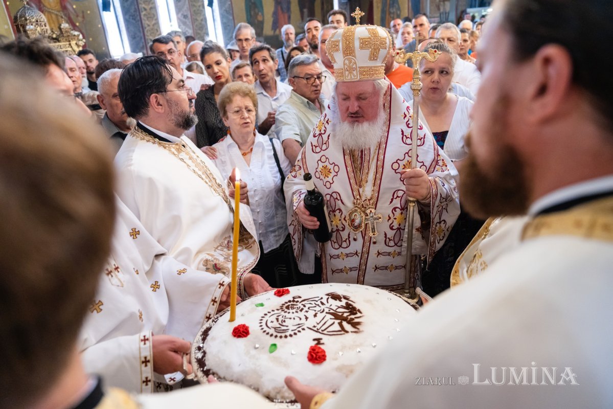Înnoirea bisericii  Parohiei Parcul Călărași din București 261861