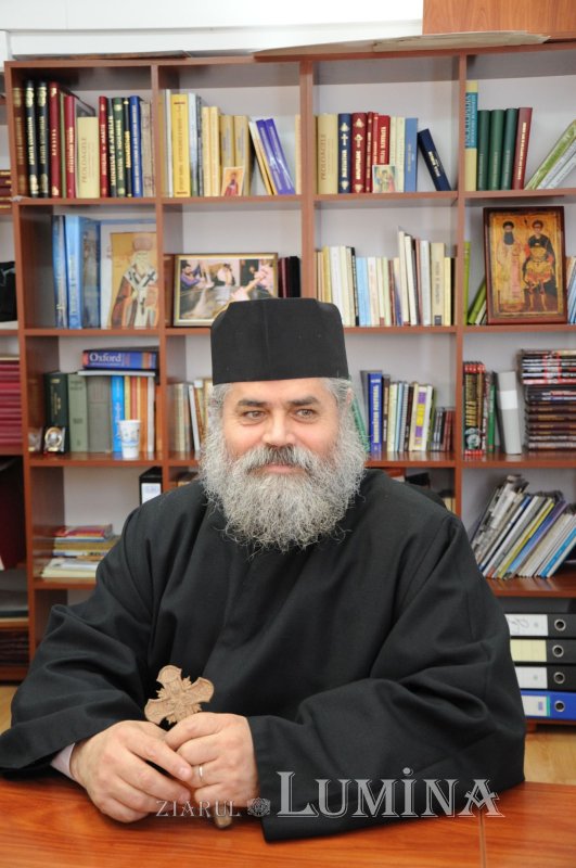 Părintele Tănăsache Costea, blândul duhovnic al studenților 262193