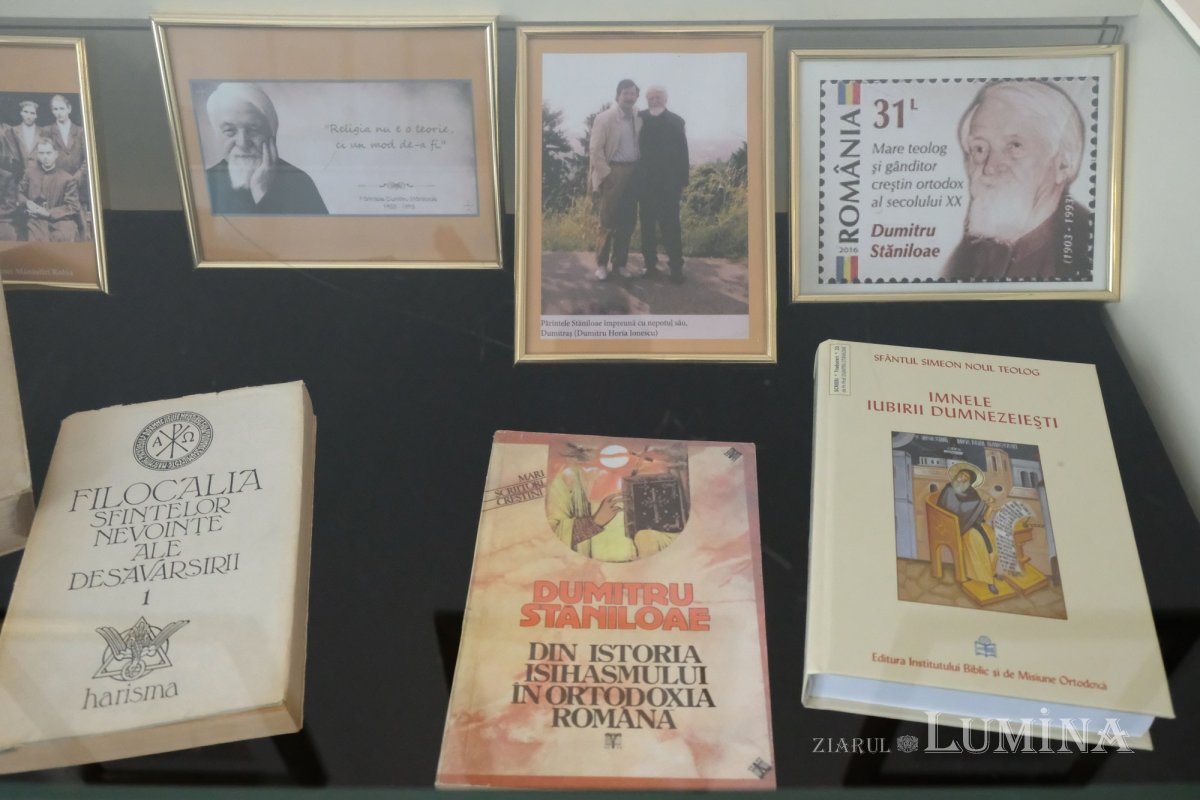 Acasă la părintele Dumitru Stăniloae în București 262317