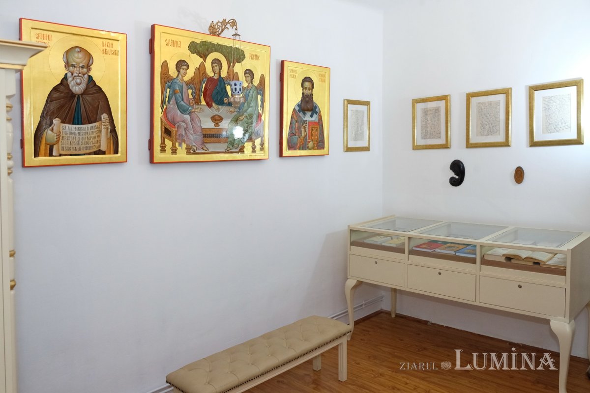 Acasă la părintele Dumitru Stăniloae în București 262320