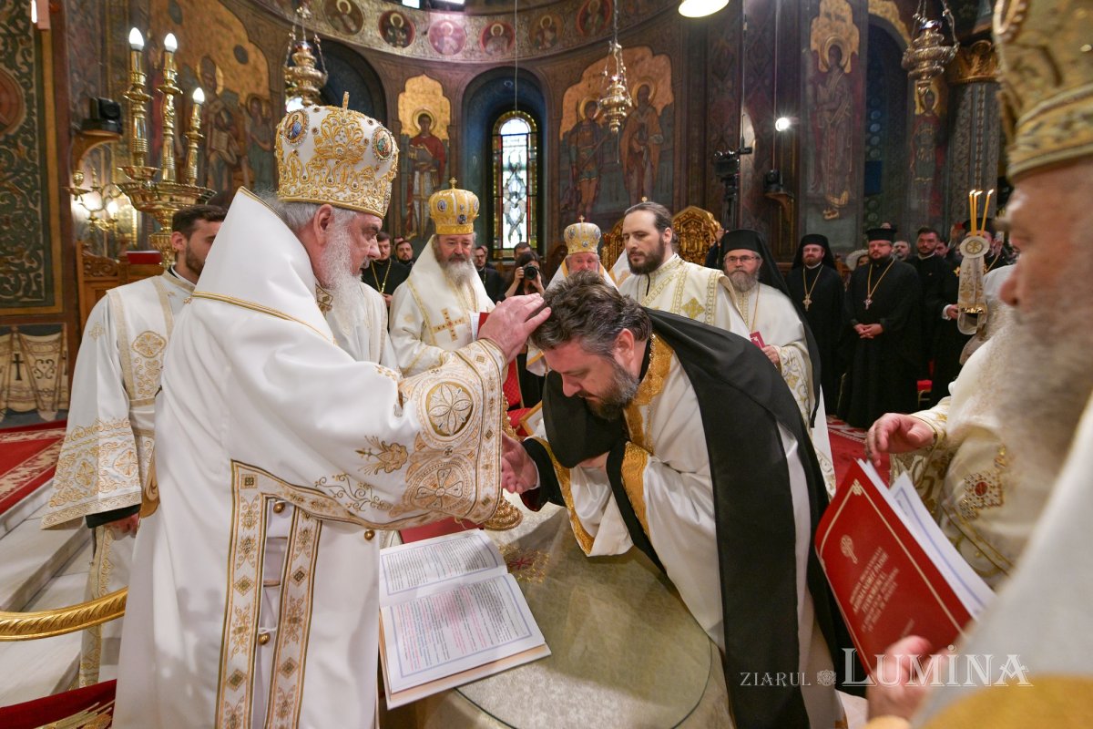 Hirotonia Episcopului-vicar patriarhal Paisie Sinaitul 262409