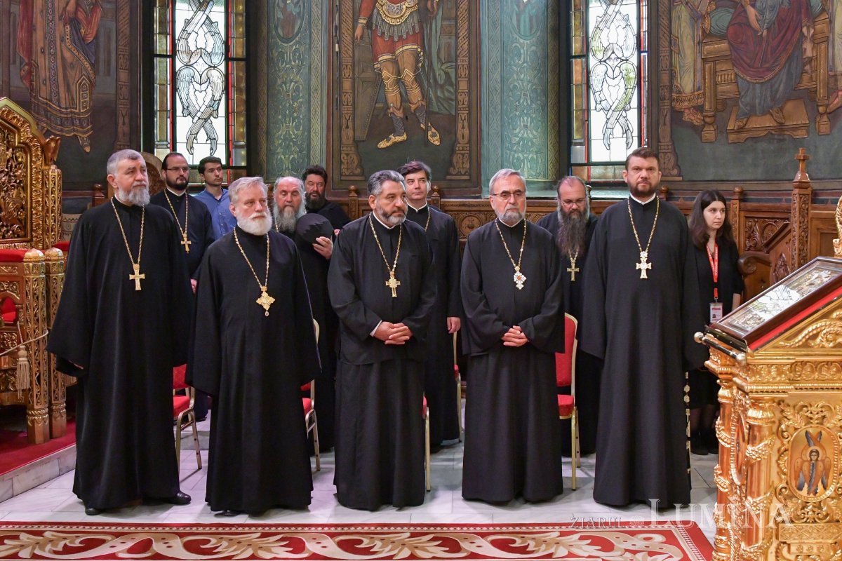 Hirotonia Episcopului-vicar patriarhal Paisie Sinaitul 262410