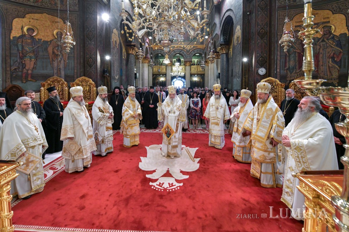 Hirotonia Episcopului-vicar patriarhal Paisie Sinaitul 262422