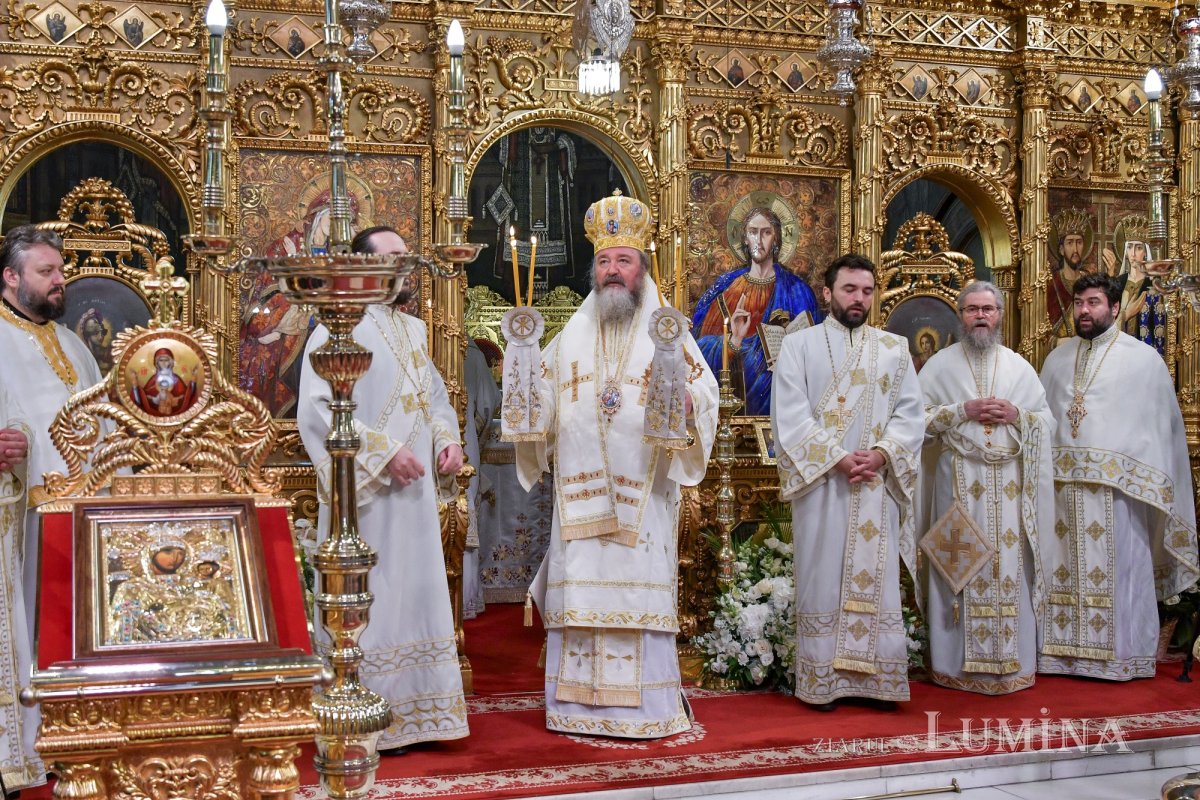 Hirotonia Episcopului-vicar patriarhal Paisie Sinaitul 262425