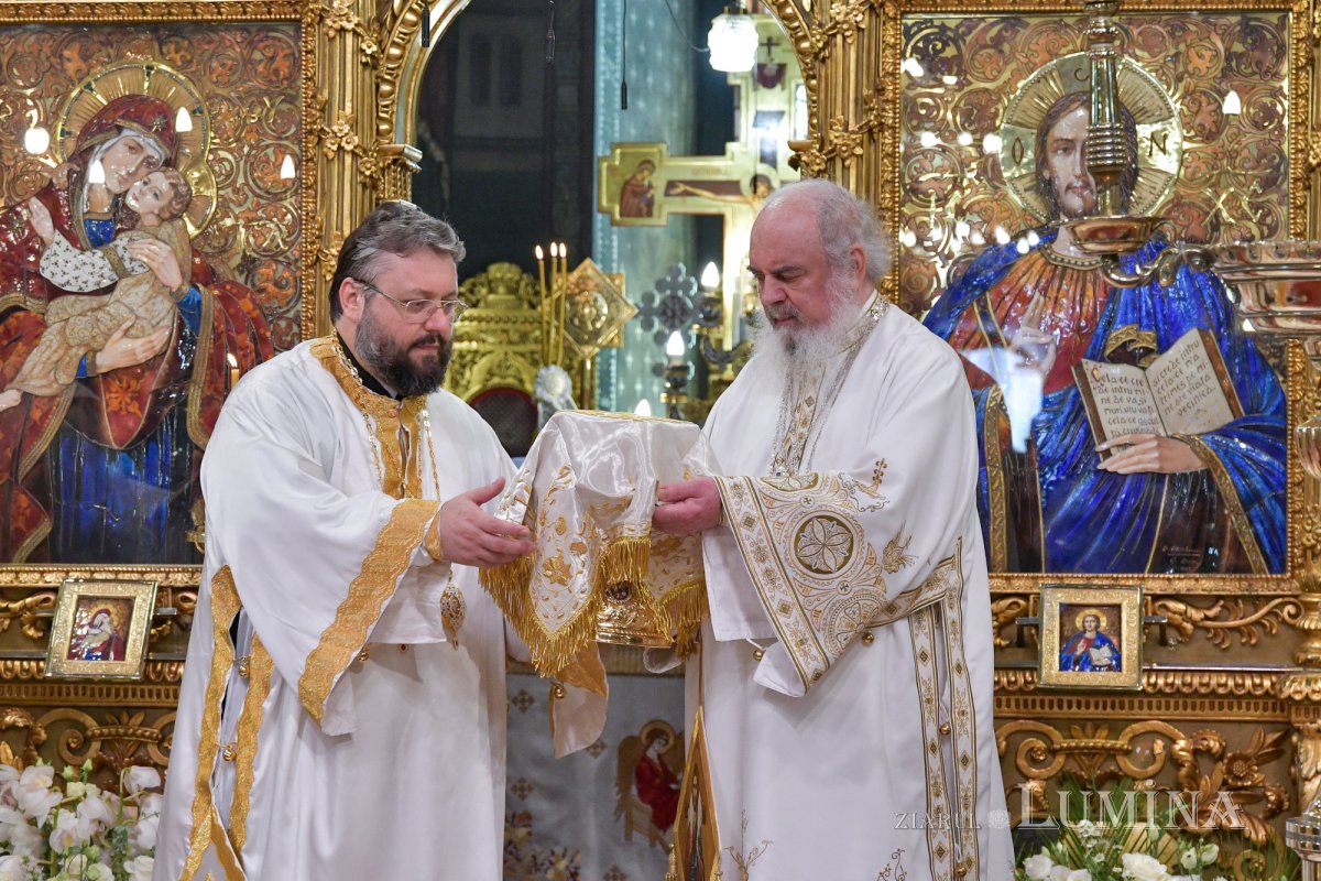 Hirotonia Episcopului-vicar patriarhal Paisie Sinaitul 262461