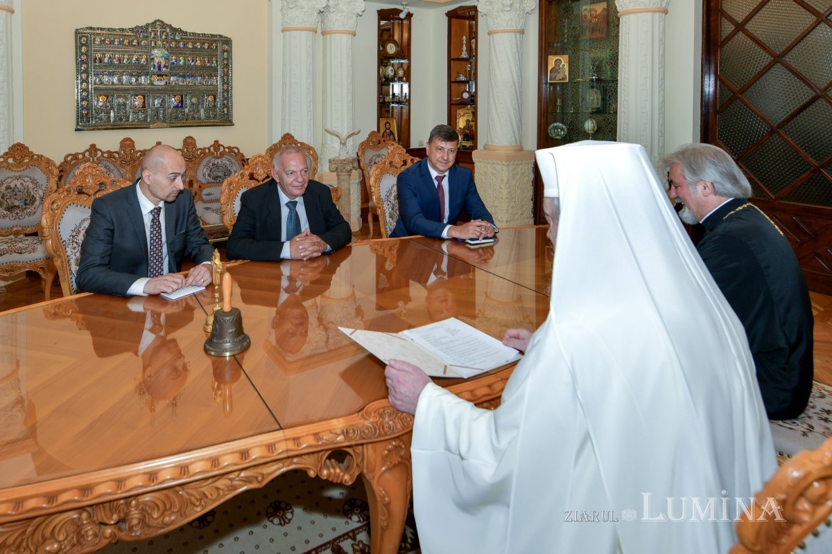 Ambasadorul Bulgariei la București în vizită de prezentare la Patriarhia Română 262527