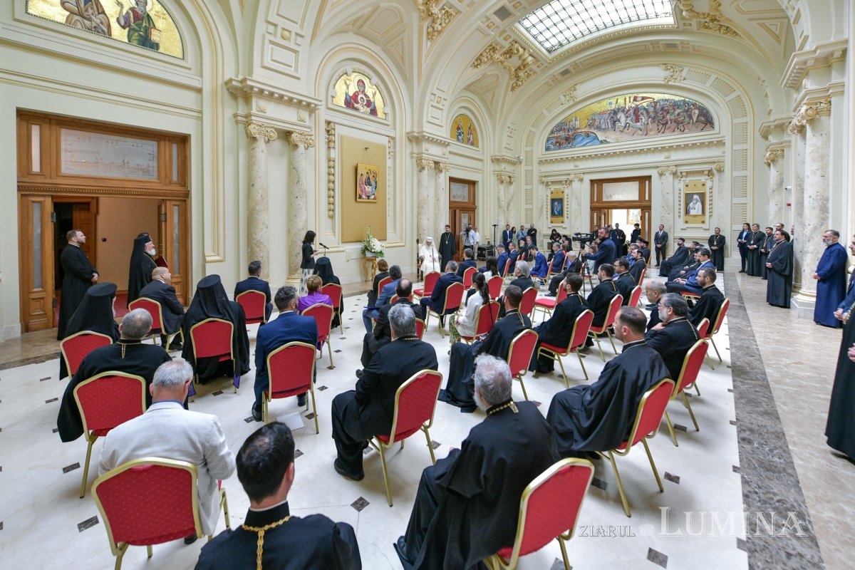 Moment festiv în sala ce amintește de rădăcinile creștine ale Europei  262602