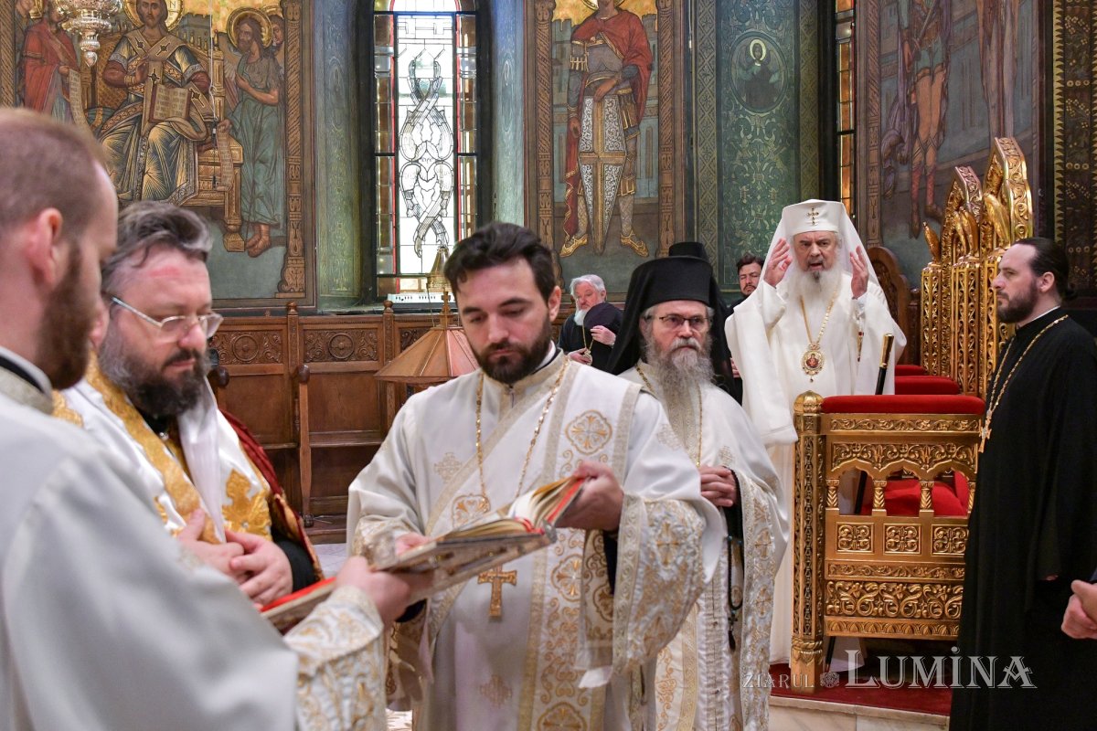 Patriarhul României a sărbătorit prin rugăciune împlinirea vârstei de 72 de ani 262574