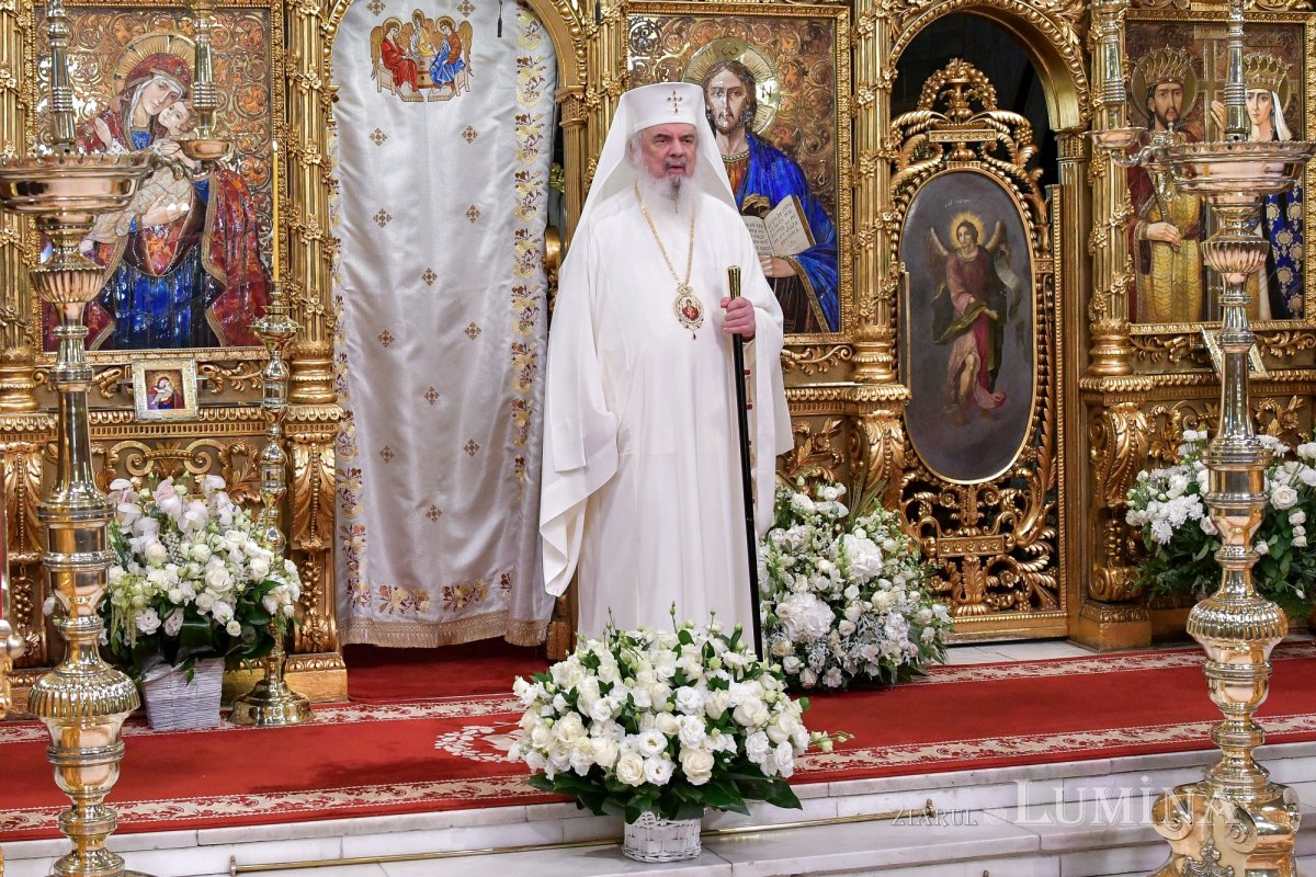 Patriarhul României a sărbătorit prin rugăciune împlinirea vârstei de 72 de ani 262585