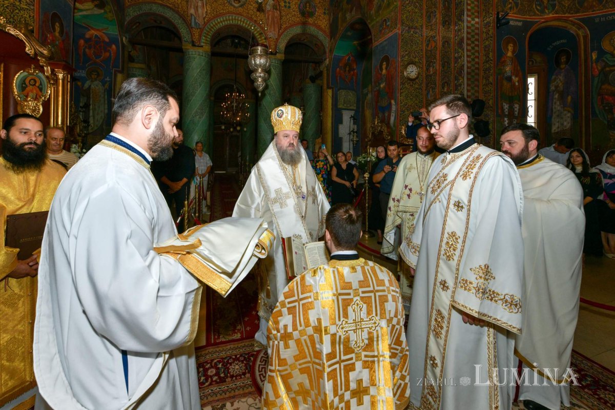 Bucuria slujirii la Mănăstirea Radu Vodă din București 262833