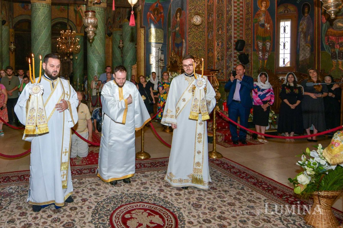 Bucuria slujirii la Mănăstirea Radu Vodă din București 262852