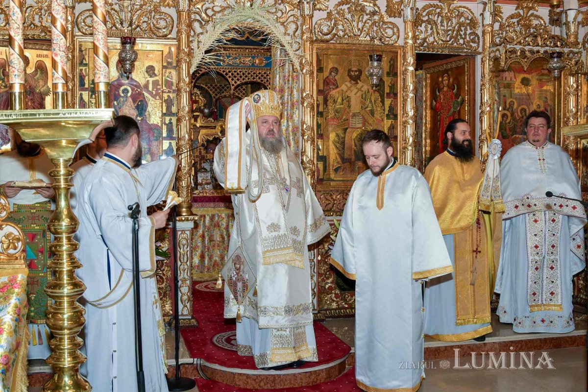 Bucuria slujirii la Mănăstirea Radu Vodă din București 262867