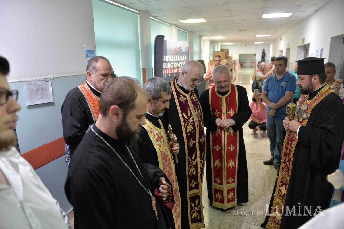 Sfântul Pantelimon sărbătorit la Parohia Mărcuța din București 263136