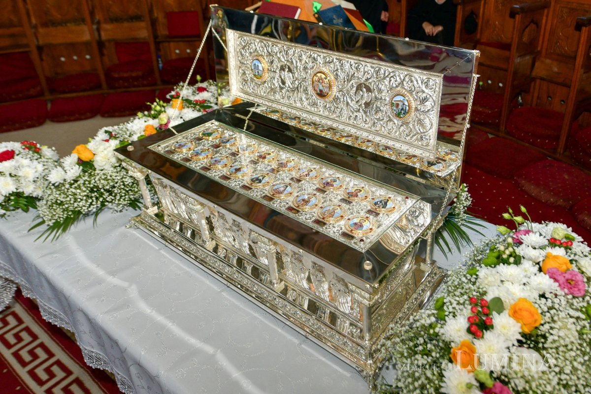 „Opera spirituală a Bisericii trebuie însoțită de opera filantropică” 263325