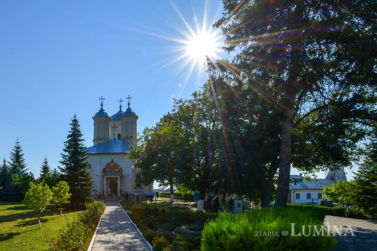 „Opera spirituală a Bisericii trebuie însoțită de opera filantropică” 263332