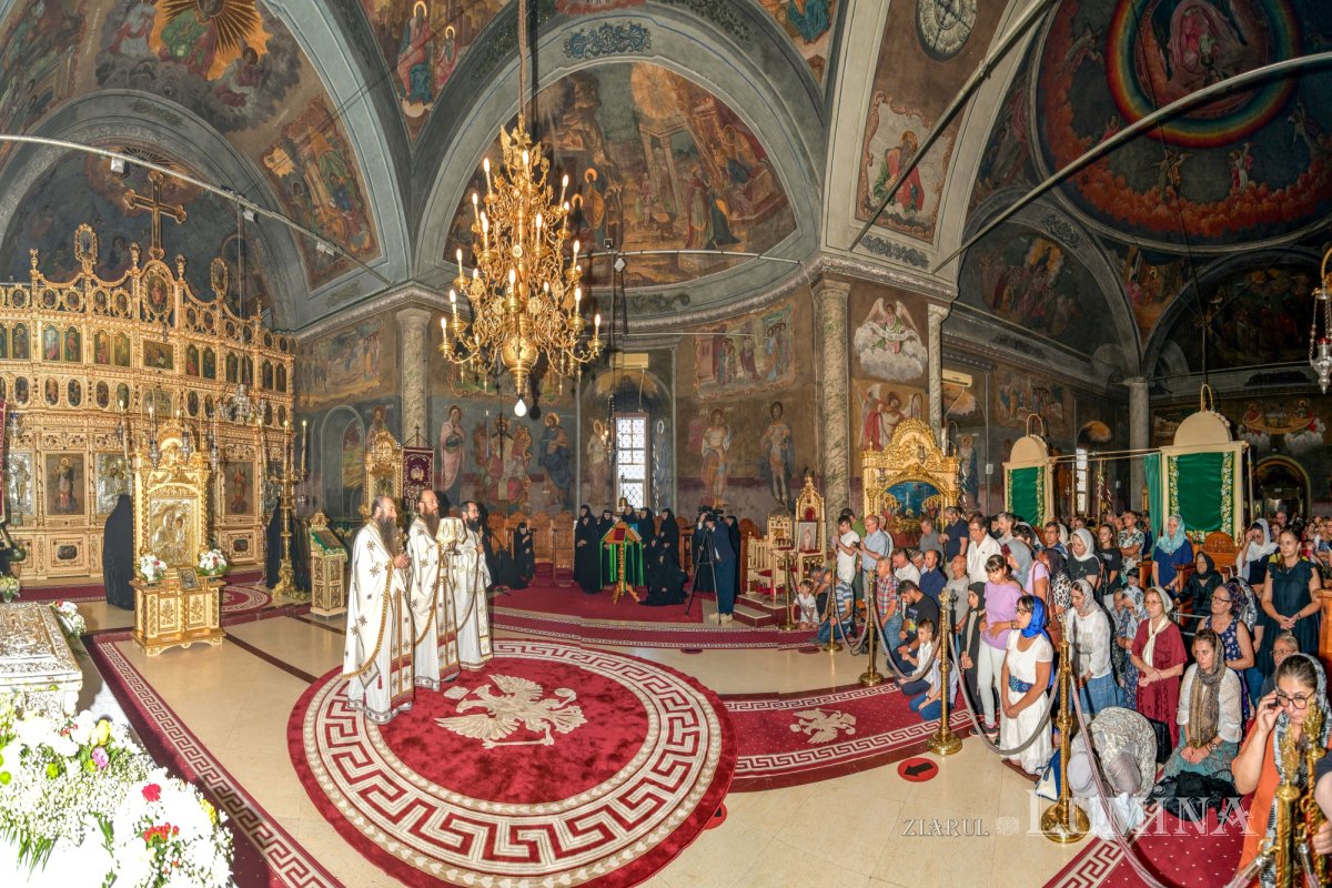 „Opera spirituală a Bisericii trebuie însoțită de opera filantropică” 263346