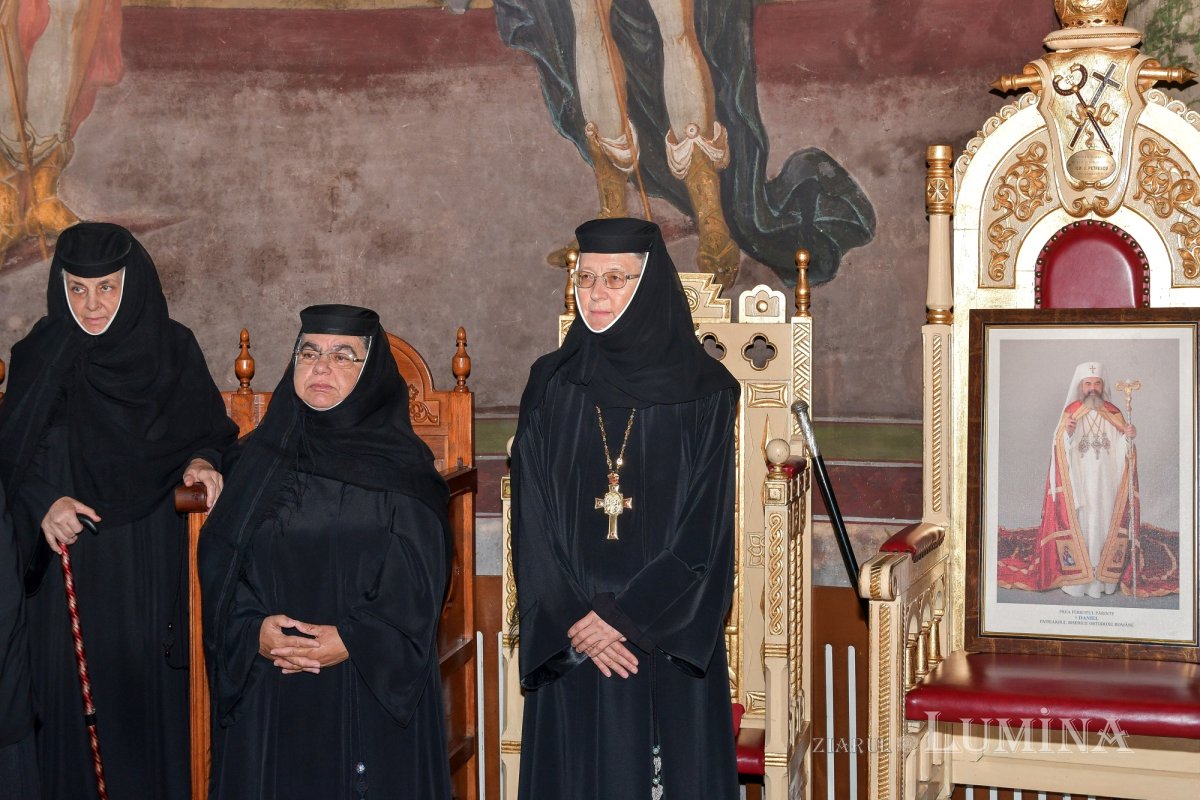 „Opera spirituală a Bisericii trebuie însoțită de opera filantropică” 263357