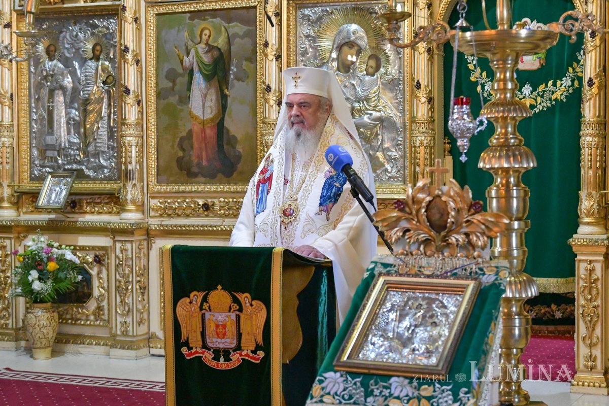 „Opera spirituală a Bisericii trebuie însoțită de opera filantropică” 263359