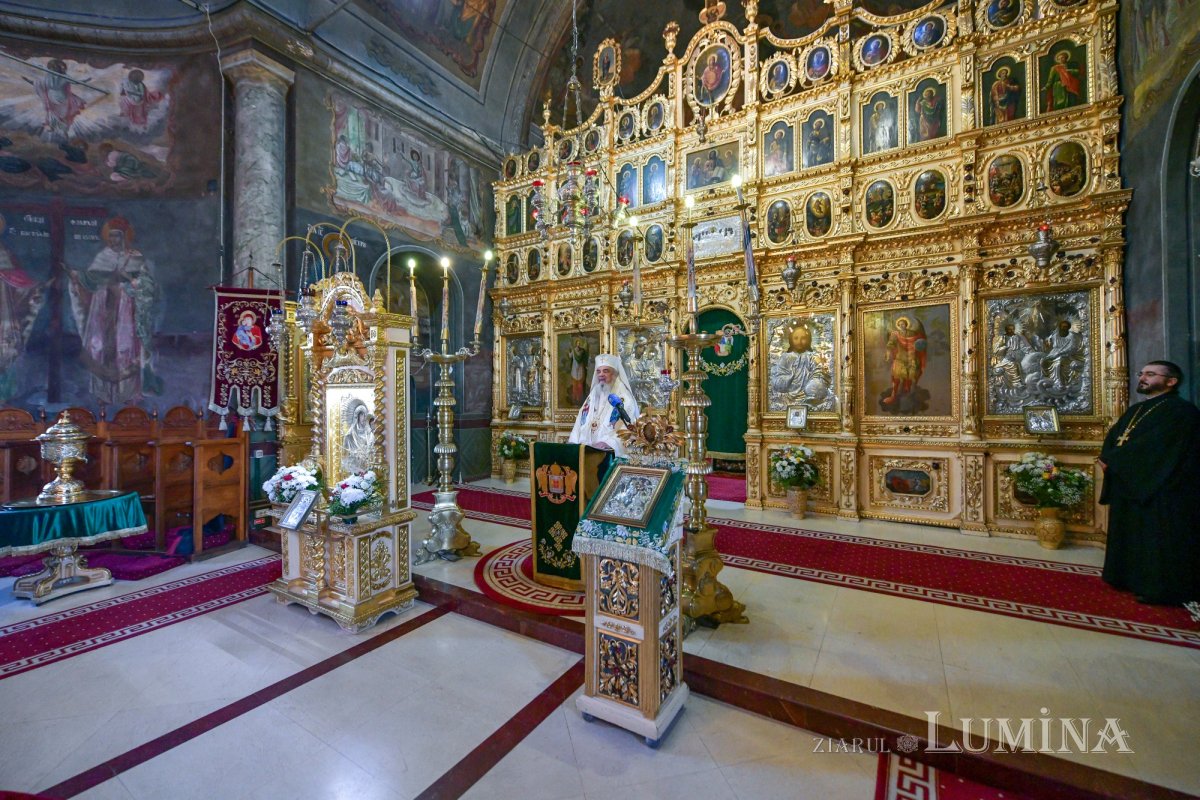 „Opera spirituală a Bisericii trebuie însoțită de opera filantropică” 263361